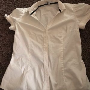 Express button up shirt. Stretchy and super cute!